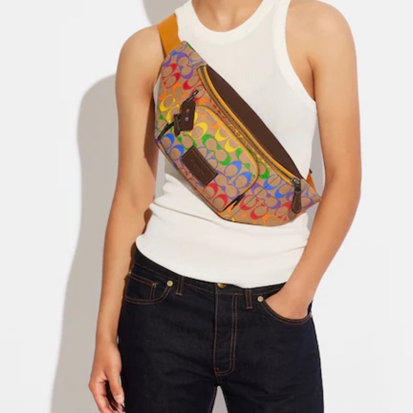 Coach Track Belt Bag In Rainbow Signature Canvas NWT - Picture 8 of 10